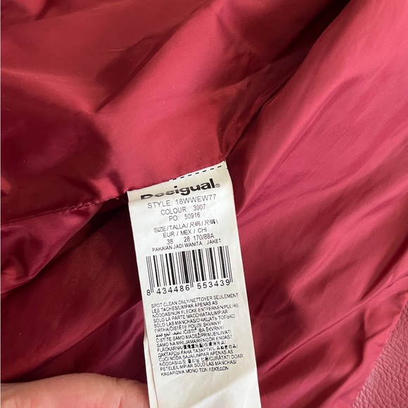 NWT - Desigual Women’s Embroidered Faux Leather Biker Jacket - EU 38 / US 4 / S - Picture 14 of 15